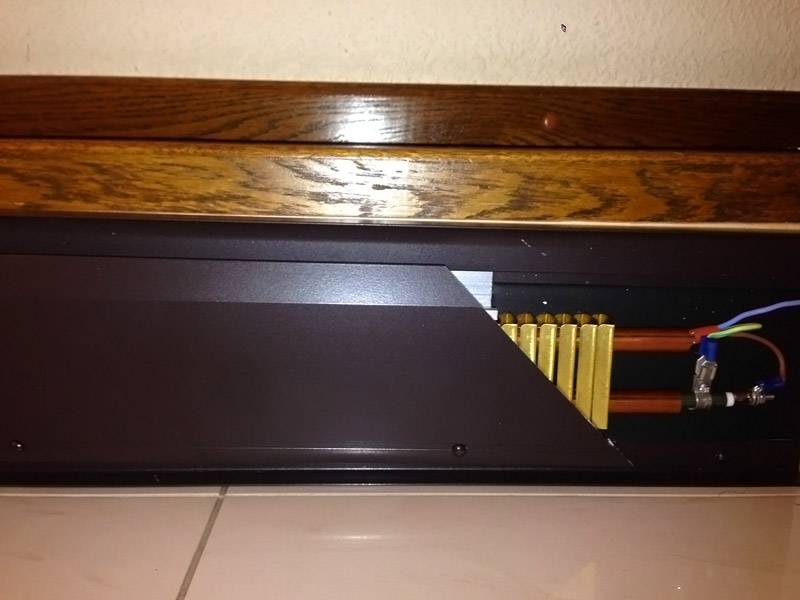 Вариант внутреннего устройства конструкции