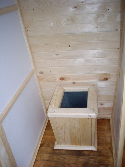 Помещение туалета после завершения работы