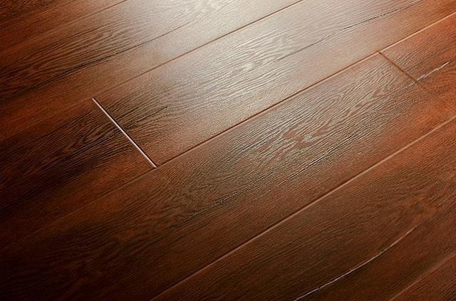 Ламинат вовсе не одинаков по качеству -необходимо разбираться в его классификации