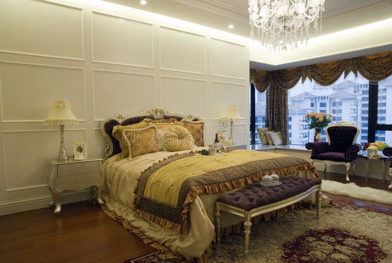 Luxury bedroom royalty free stock photography