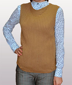 Безрукавка из верблюжьей шерсти (с узором полоска)